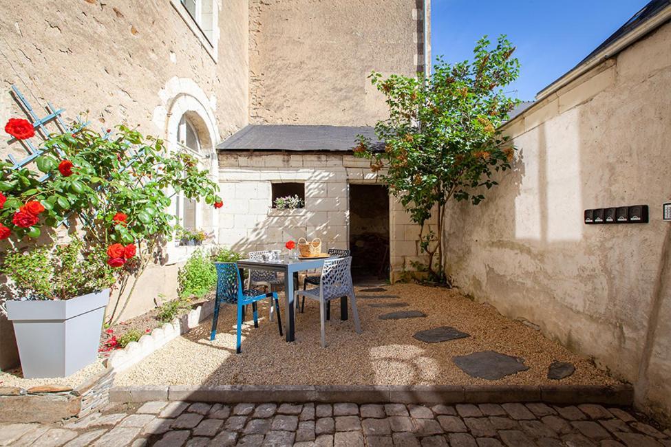 Bed and Breakfast Confidences Escale A Brissac Exterior foto